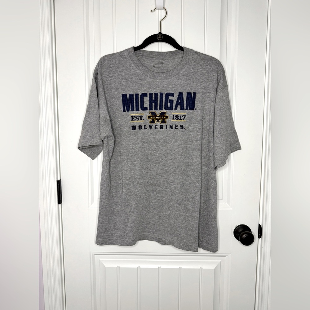 Embroidered Gray Michigan Wolverines T-Shirt